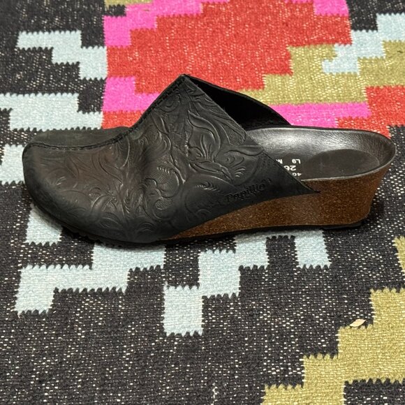 PAPILLIO by Birkenstock Floral Embossed Leather Wedge Slide Mule Clog, EU 40 - Picture 1 of 15